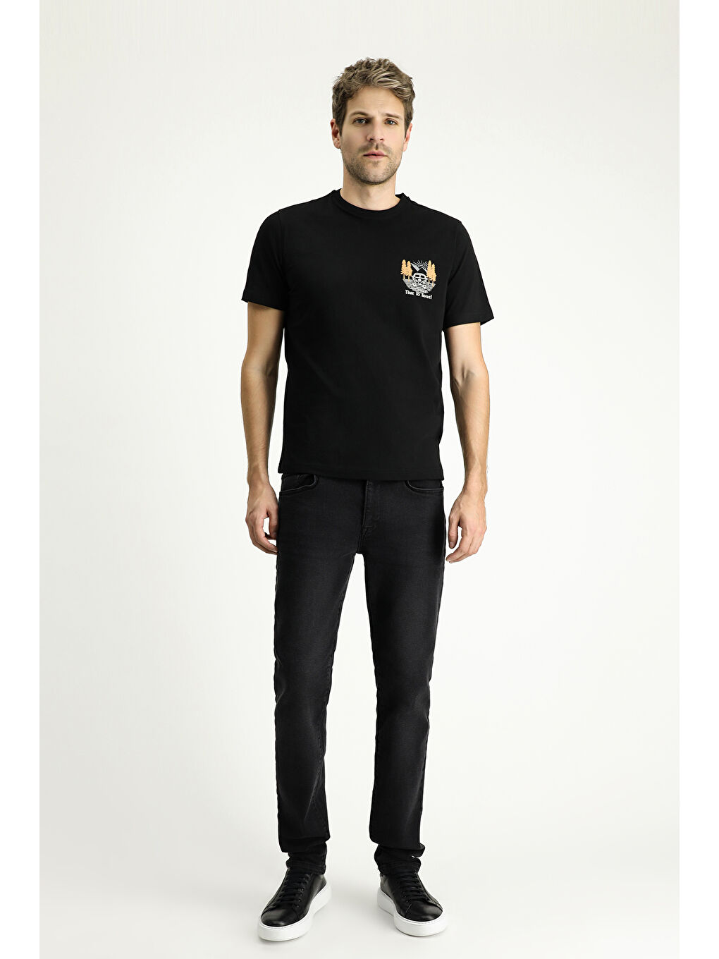 Siyah Bisiklet Yaka Regular Fit Baskılı Süprem Pamuk Tişört-1