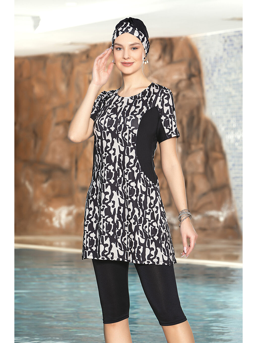 Kısa Kollu Yarı Kapalı Mayo 1156-176 Siyah