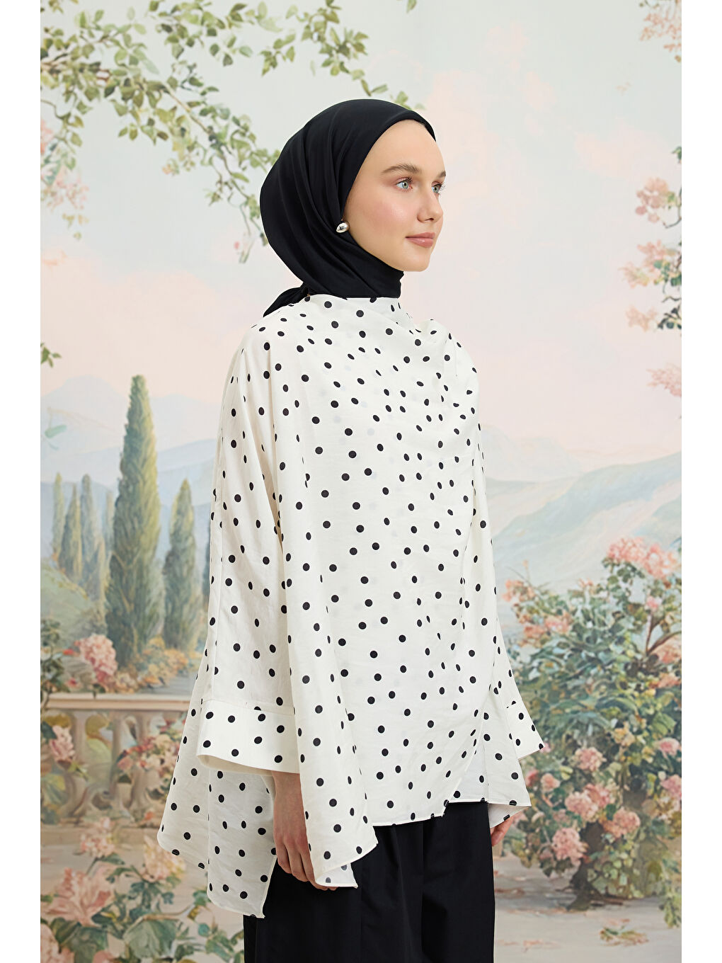 Floş Viskon Düz Eşarp Siyah-4