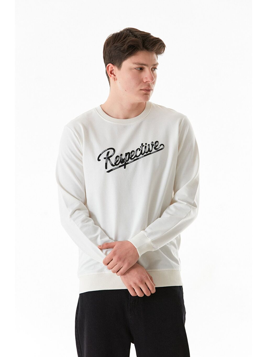 Ekru Yazı Nakışlı Bisiklet Yaka Sweatshirt-2