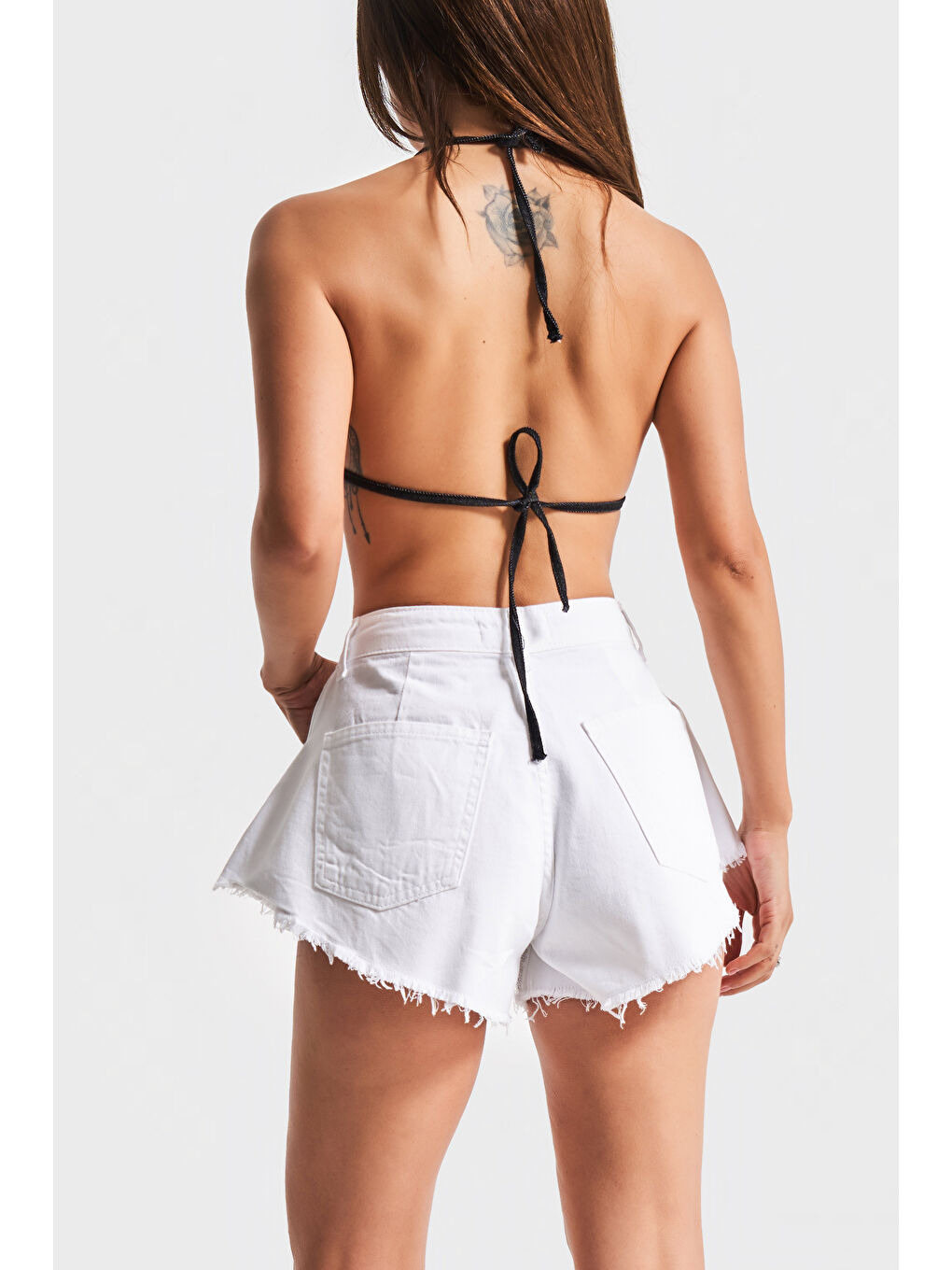 Kadın Beyaz Renk TS4 Balon Fit Mini Boy Parlak Taşlı %100 Pamuk Tasarım Denim Şort-3