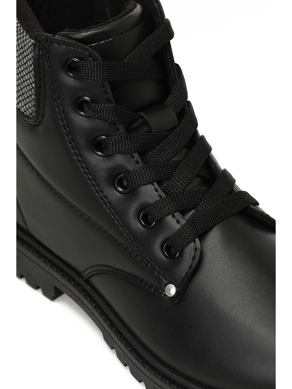 SWIP.G4PR Siyah Erkek Çocuk Worker Bot-6