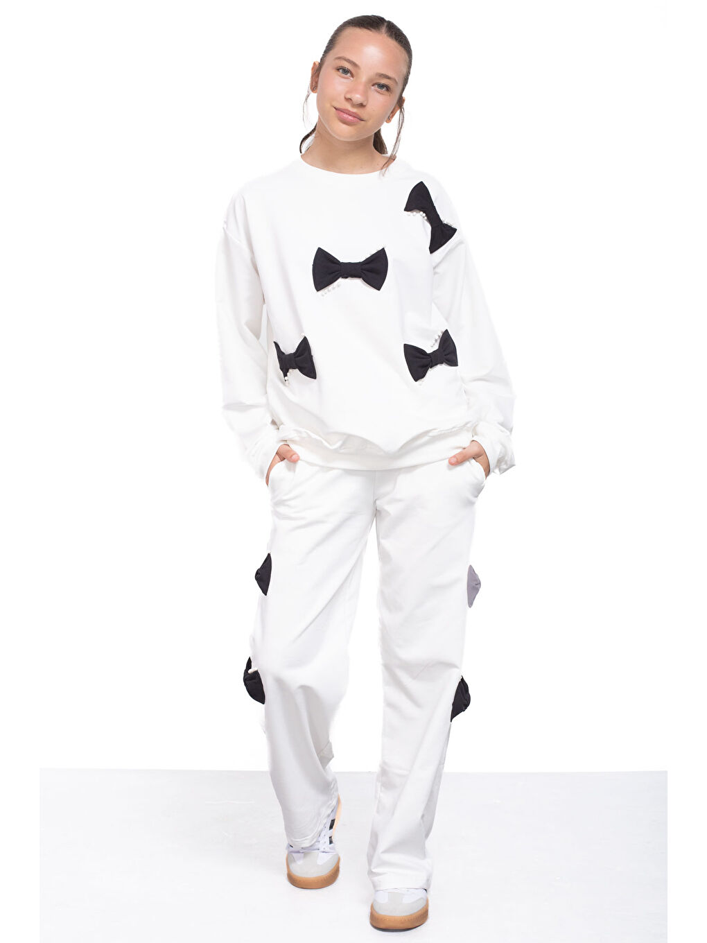 Ekru Fiyonklu İnci Detaylı Kız Çocuk Bisiklet Yaka 2li Eşofman Takımı 21203-3