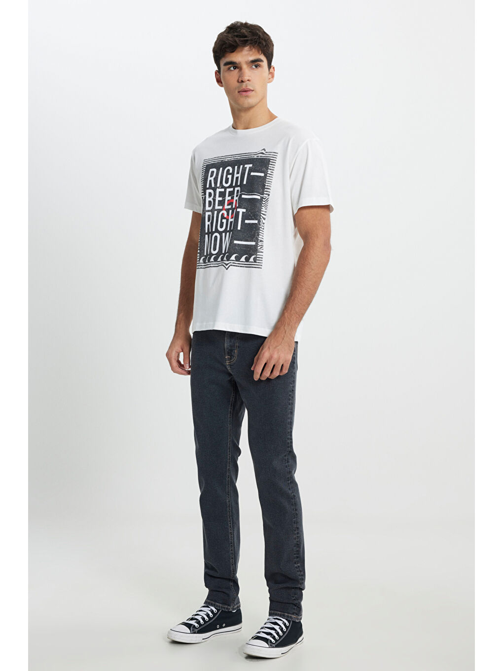 Beyaz Regular Fit Normal Kesim %100 Pamuk Bisiklet Yaka Tişört-1