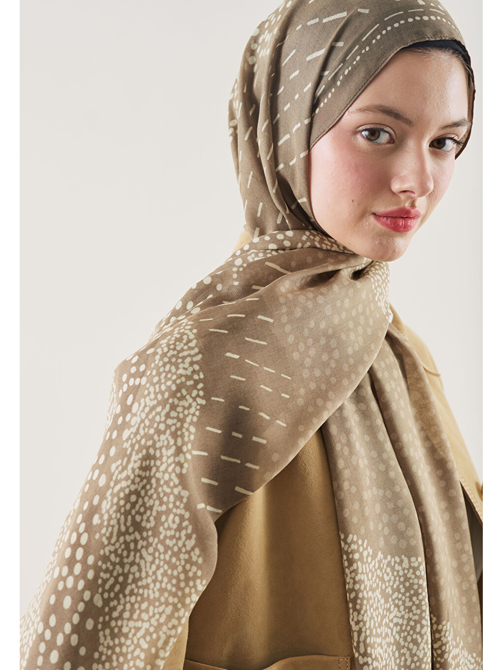 Kahverengi Dot Elegance Desen Rami Şal Vizon-3