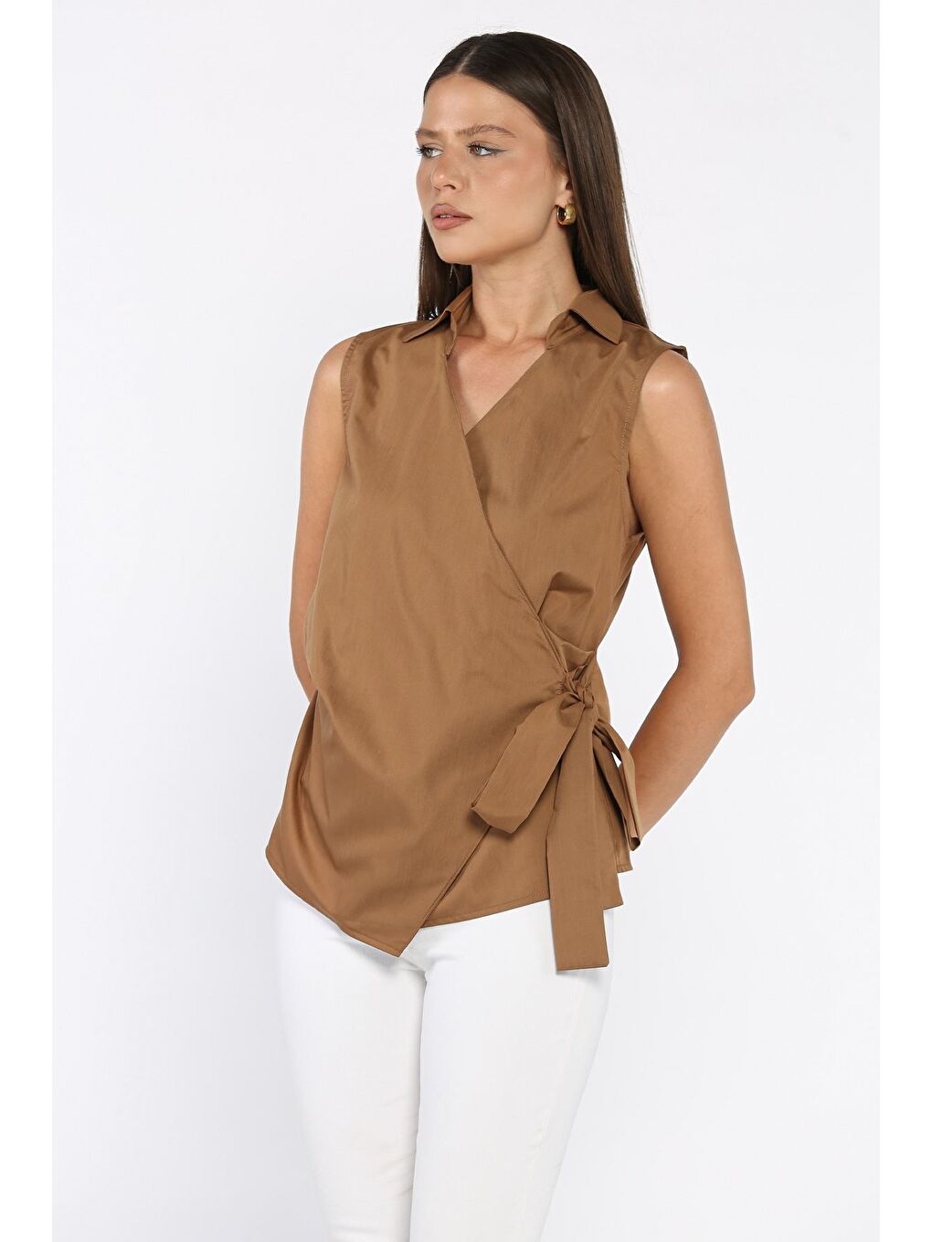 Kahverengi Kadın Kruvaze Yaka Yan Bağlama Detaylı Bluz-1