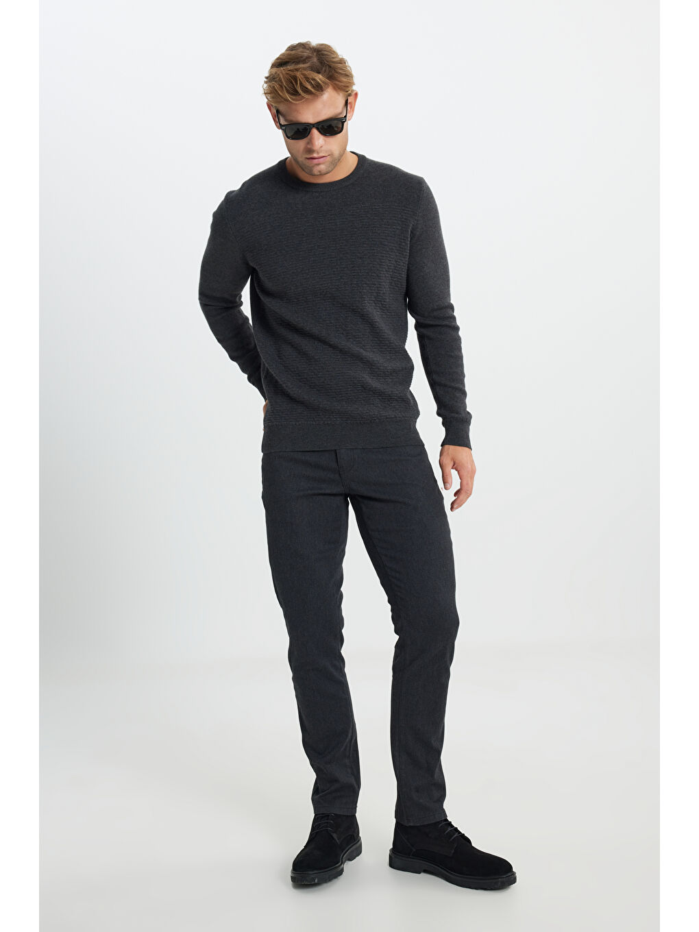 Erkek Antrasit-Melanj Pamuklu Standart Fit Normal Kesim Bisiklet Yaka Desenli Triko Kazak-1