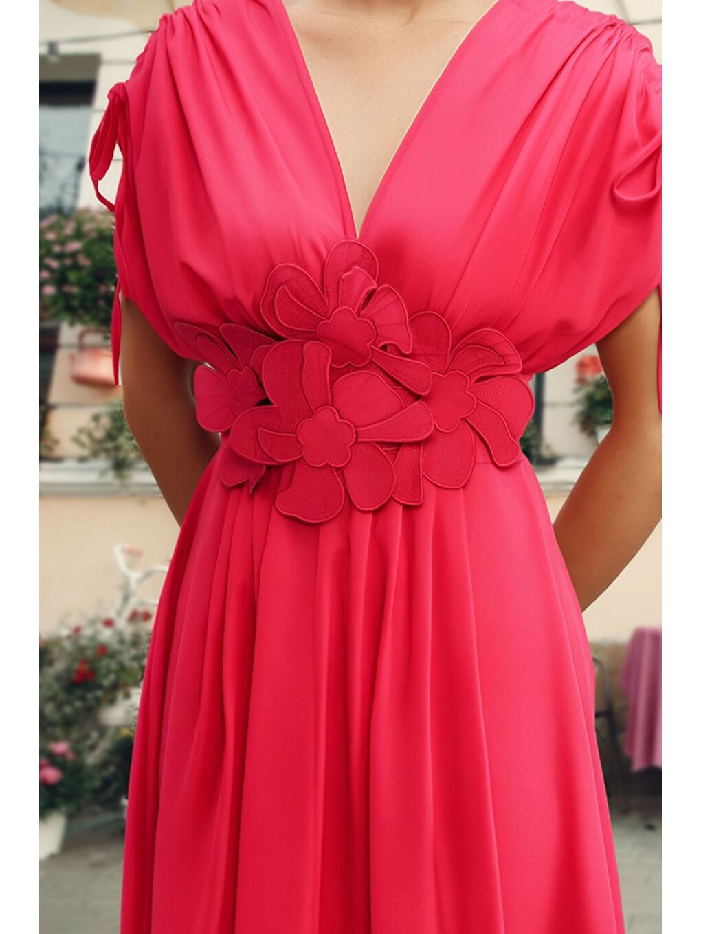 Fuşya Papatya Aplikeli Kruvaze Elbise-3