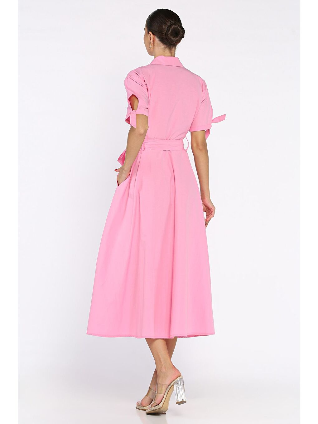 Pembe Düğmeli Ve Pileli Kısa Kol Uzun Elbise-2