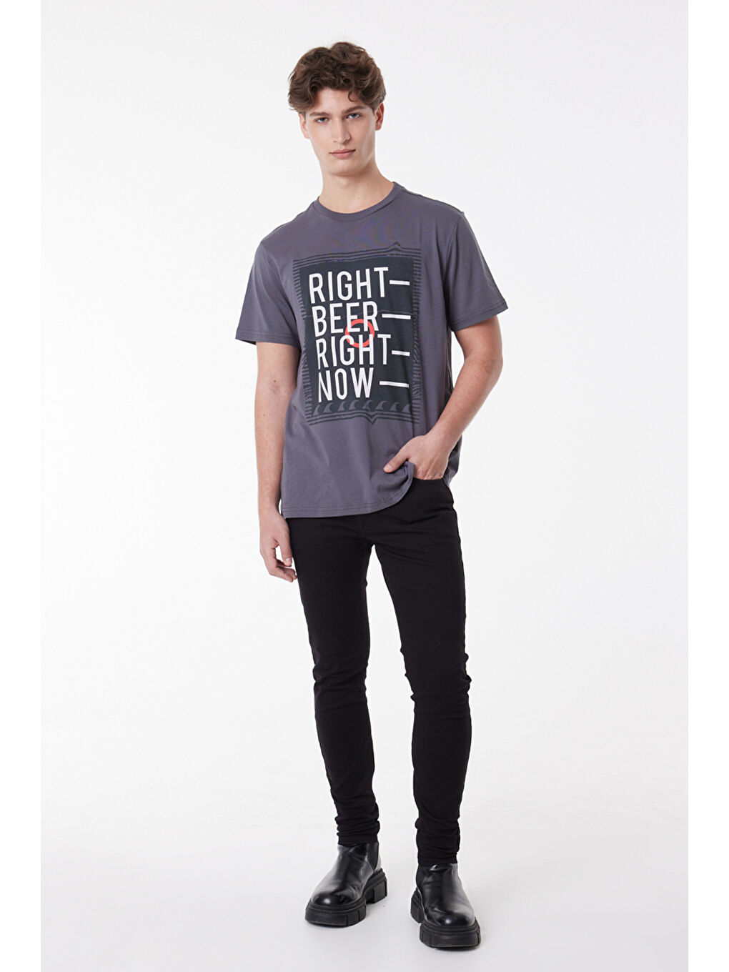 Antrasit Regular Fit Rahat Kesim %100 Pamuk Bisiklet Yaka Kısa Kollu Tişört-1