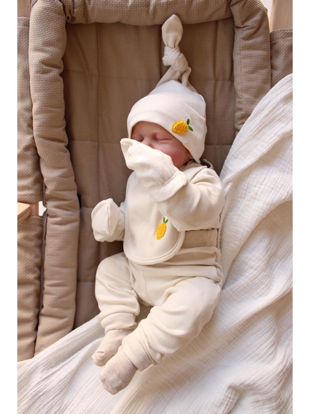 Ekru Limon Nakışlı 5li Uzun Kollu Yenidoğan Set (0-3 Ay)-1