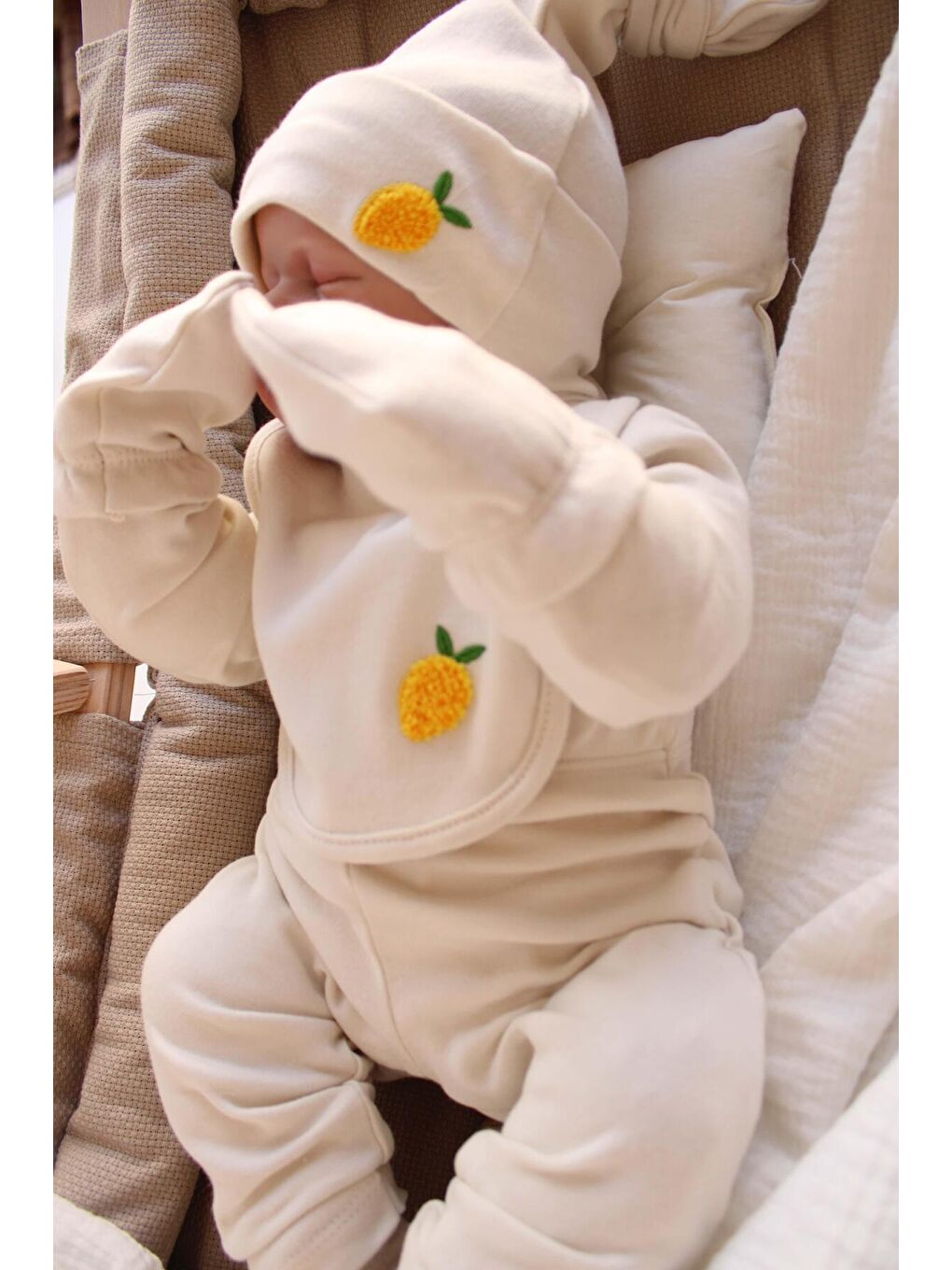 Ekru Limon Nakışlı 5li Uzun Kollu Yenidoğan Set (0-3 Ay)-5