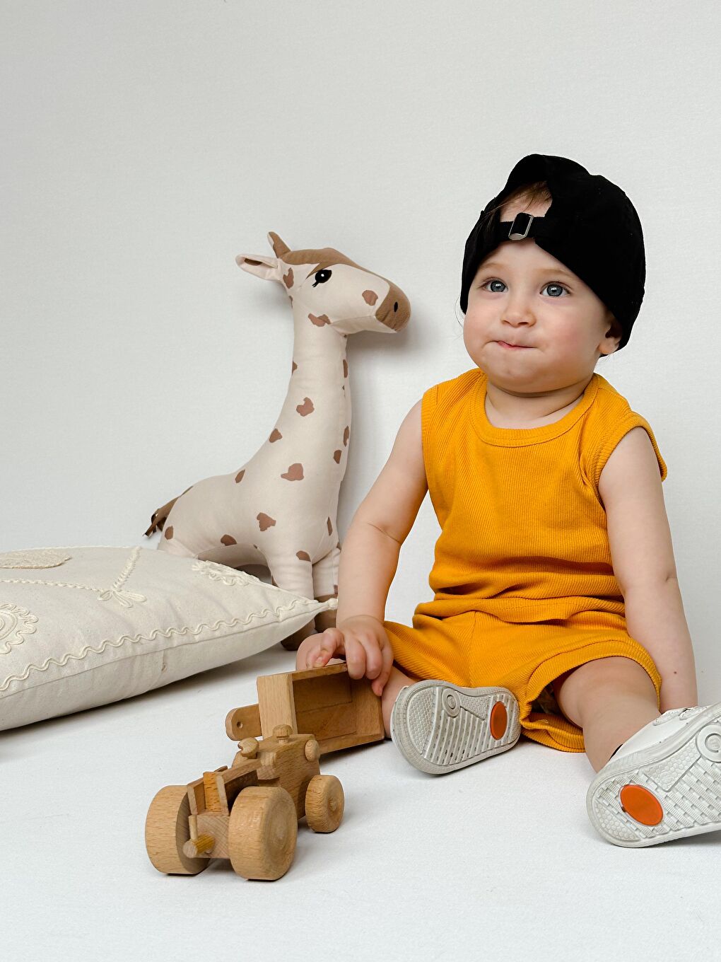 Sarı Sıfır Kol Şortlu Takım-5