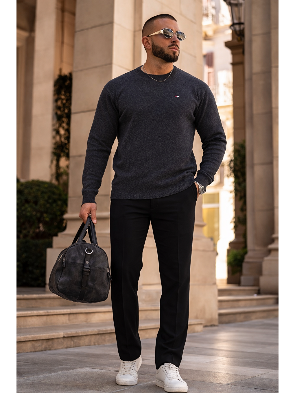 Gri Erkek Trend Comfort Bisiklet Yaka Füme Triko Kazak