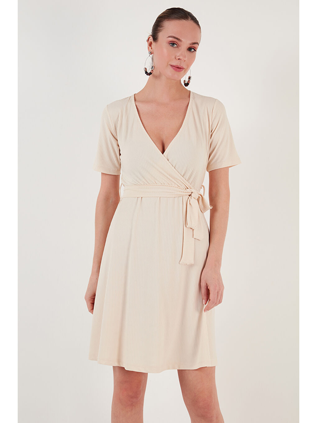 Gri Belden Bağlamalı Kruvaze Yaka Fitilli Kadın Elbise 5864505Y6-4