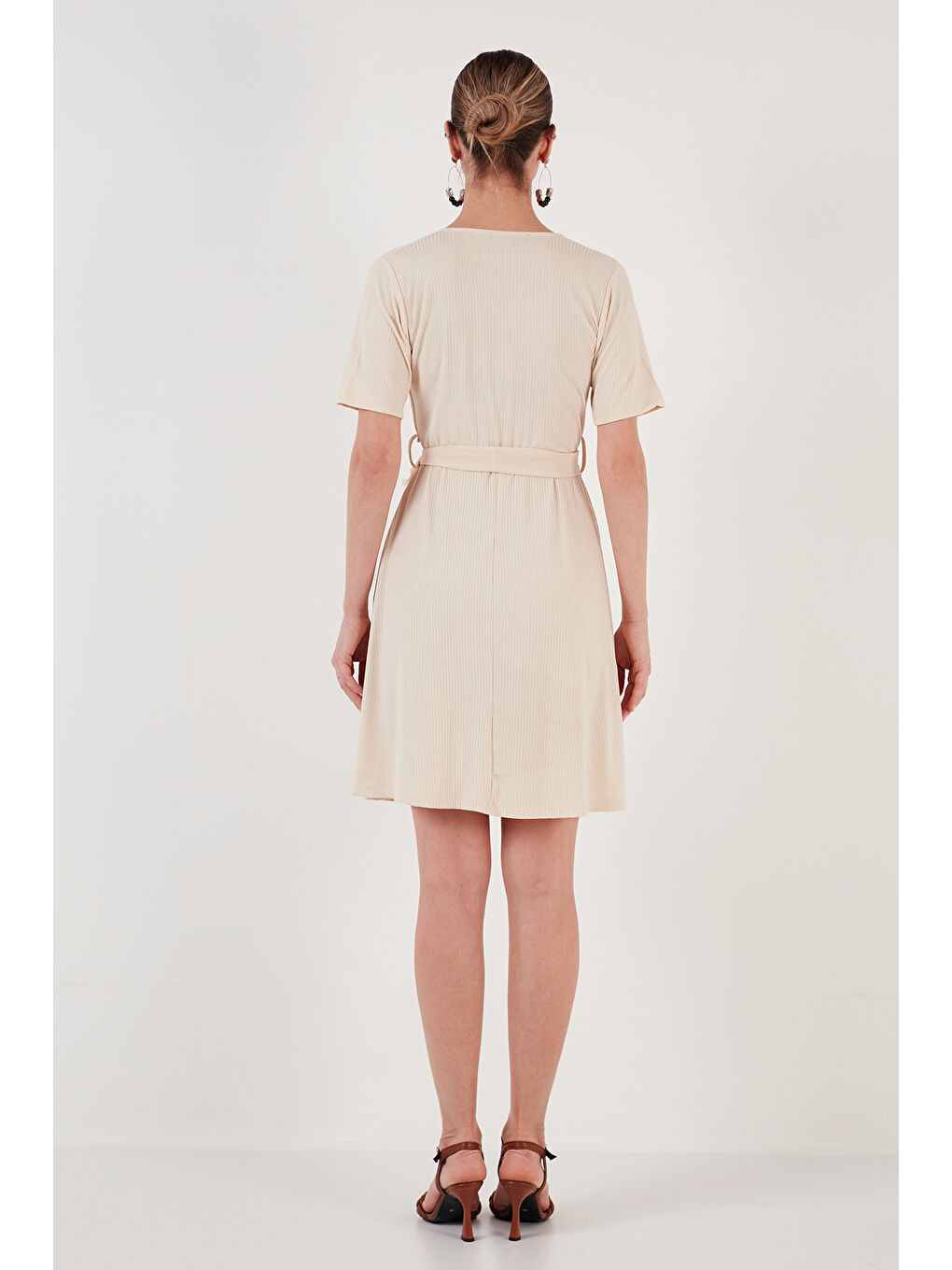 Gri Belden Bağlamalı Kruvaze Yaka Fitilli Kadın Elbise 5864505Y6-5