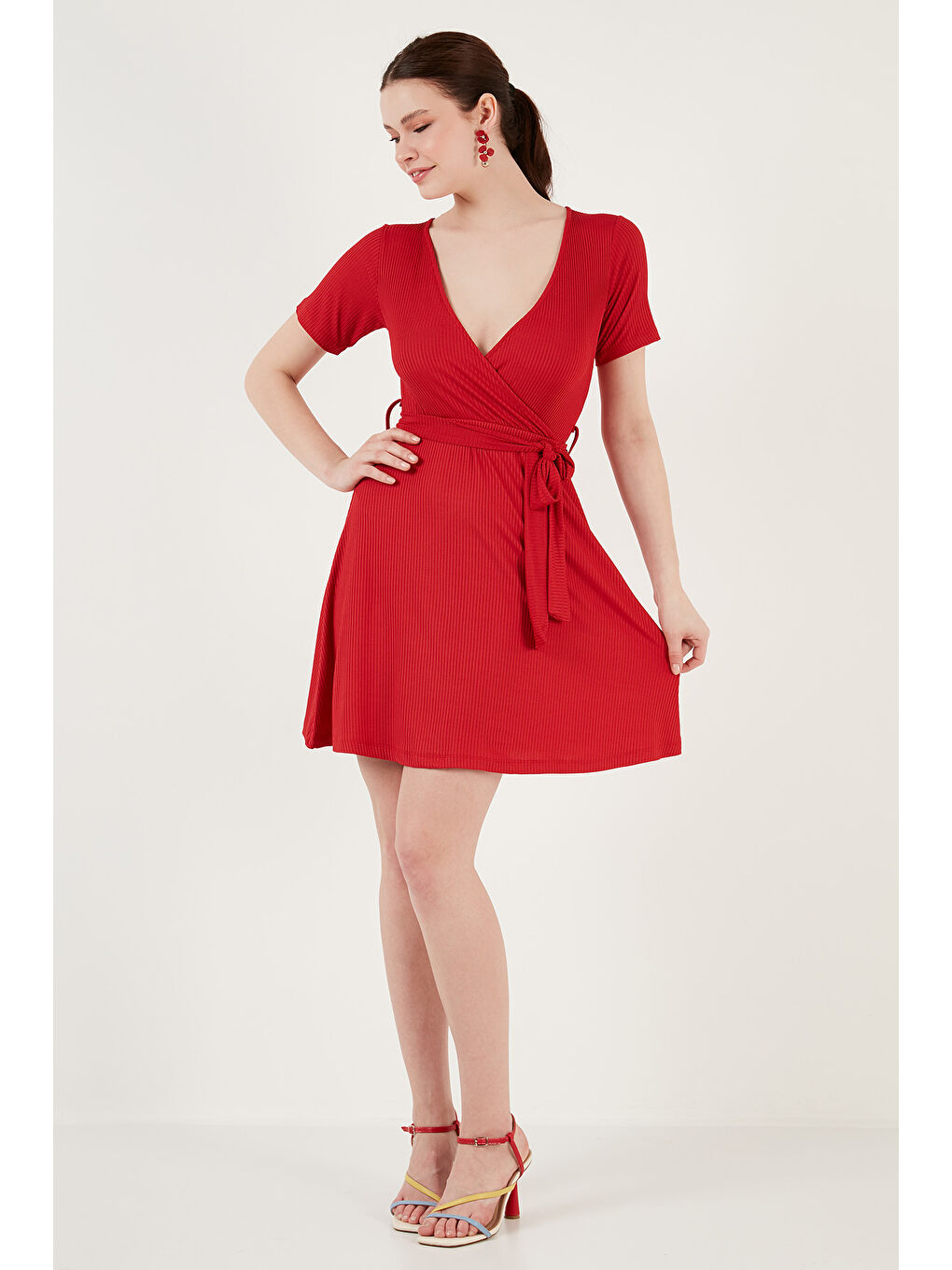 Kırmızı Belden Bağlamalı Kruvaze Yaka Fitilli Kadın Elbise 5864505Y6-4