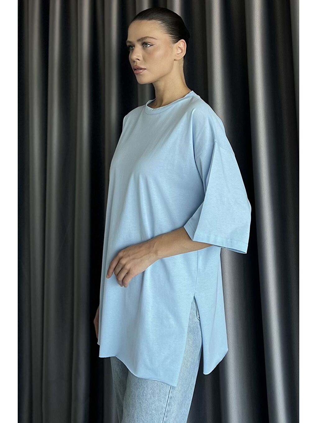 Mavi Kadın Bisiklet Yaka Yan Yırtmaç Detaylı Salaş T-shirt-1