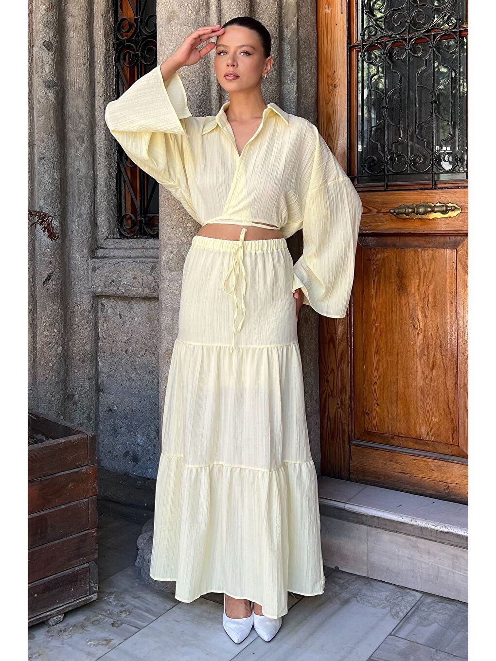 Sarı Kadın Bağlamalı Bluz Etek İkili Takım (astarlı Kullanım Önerilir)