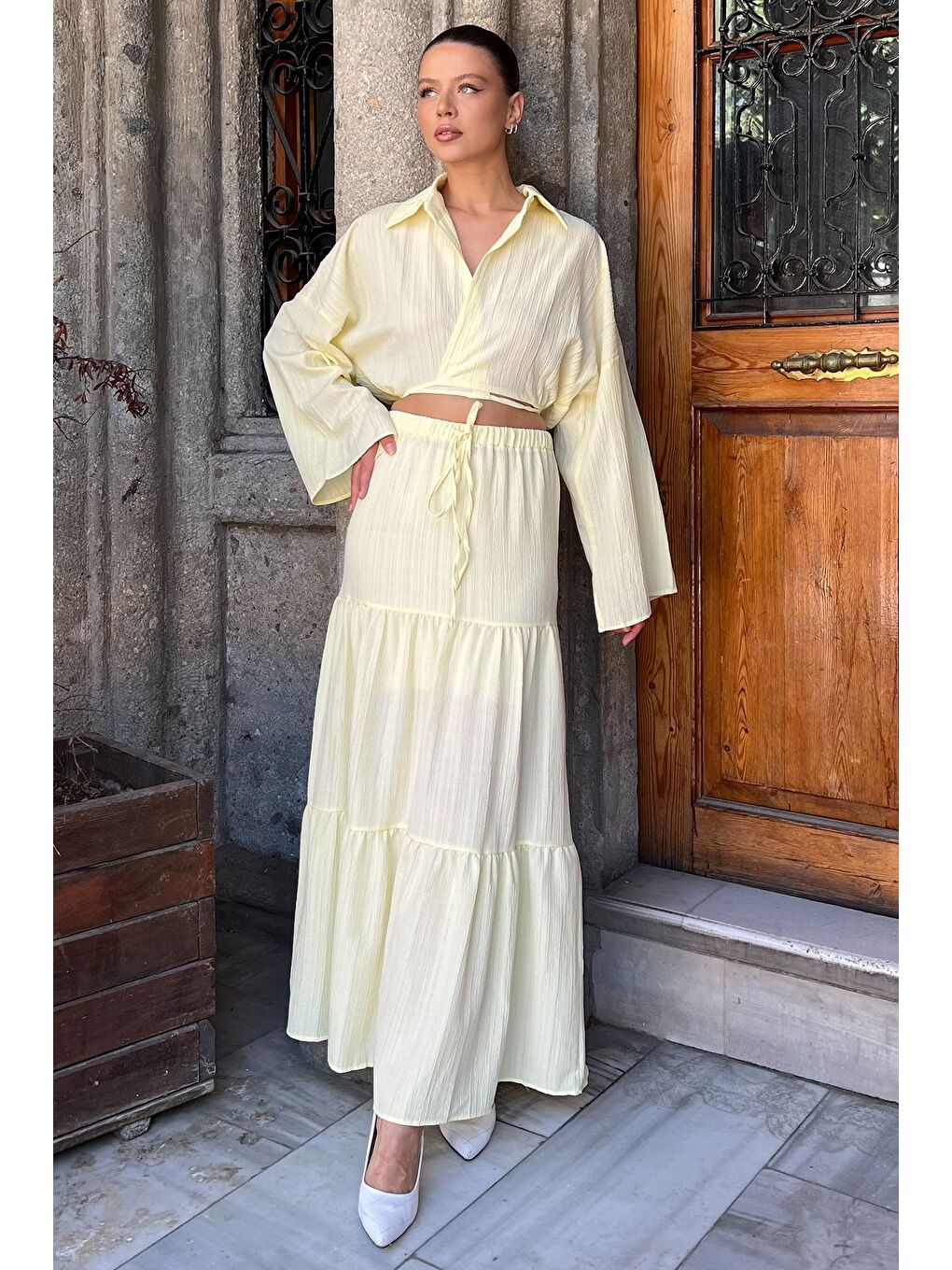 Sarı Kadın Bağlamalı Bluz Etek İkili Takım (astarlı Kullanım Önerilir)-1