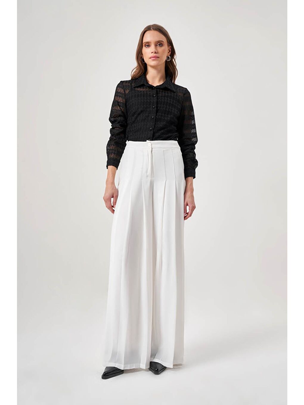 Önü Kırma Pliseli Ekru Pantolon-1