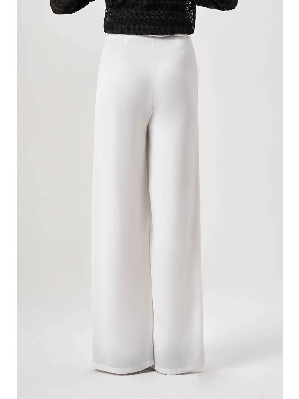 Önü Kırma Pliseli Ekru Pantolon-4