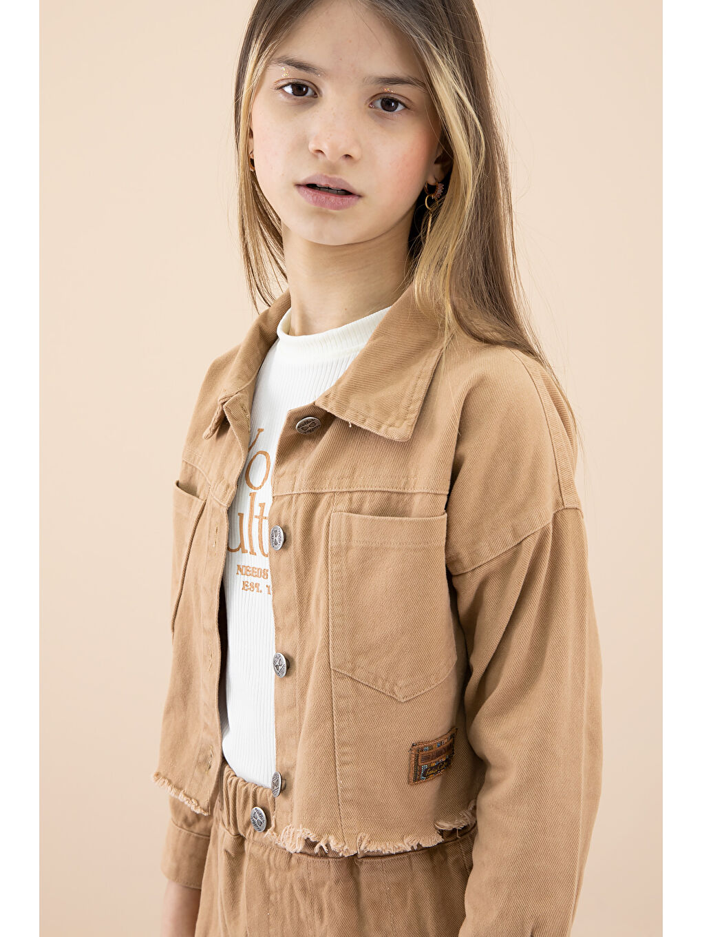 Kahverengi Kahve Püsküllü Jean Ceketli Kız Çocuk 3'lü Etekli Takım 20177-3