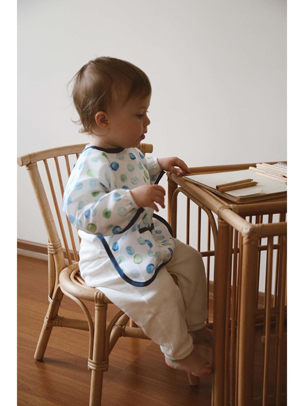 Mavi Top Uzun Kollu Sıvı Geçirmez Aktivite Önlük (6-36 Ay)-1