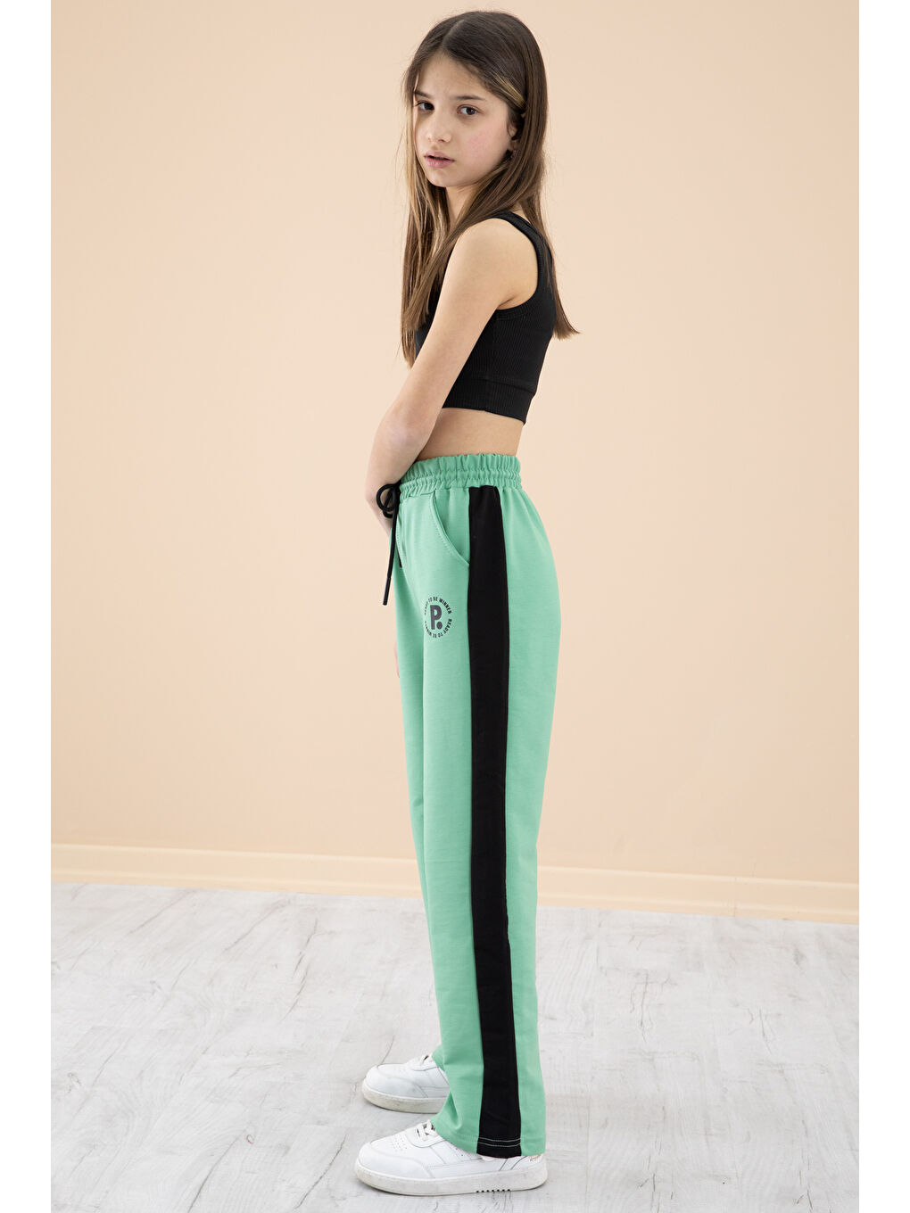 Yeşil Garnili Geniş Paça Kız Çocuk Beli Lastikli Eşofman Altı 20193-2