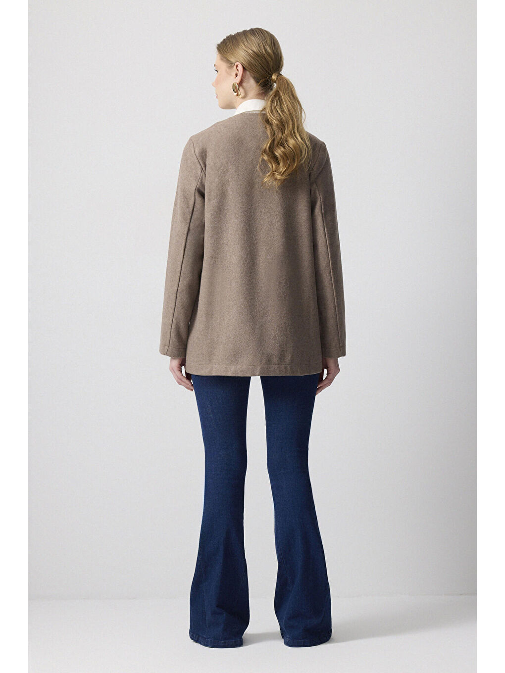 Bej Organze Yaka Kaşe Ceket-3