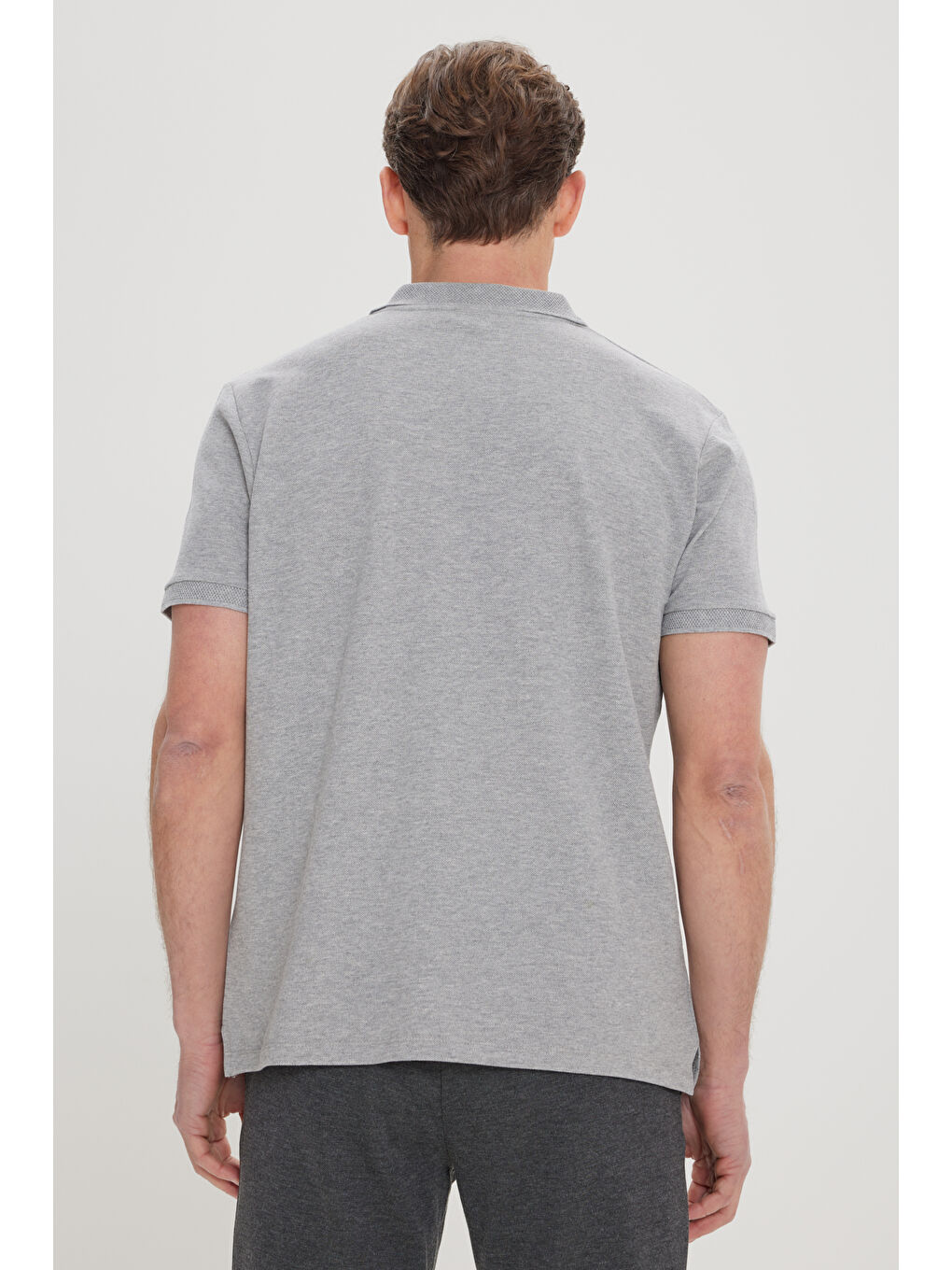 Erkek Gri Melanj Slim Fit Dar Kesim Polo Yaka %100 Pamuk Kısa Kollu Tişört-4