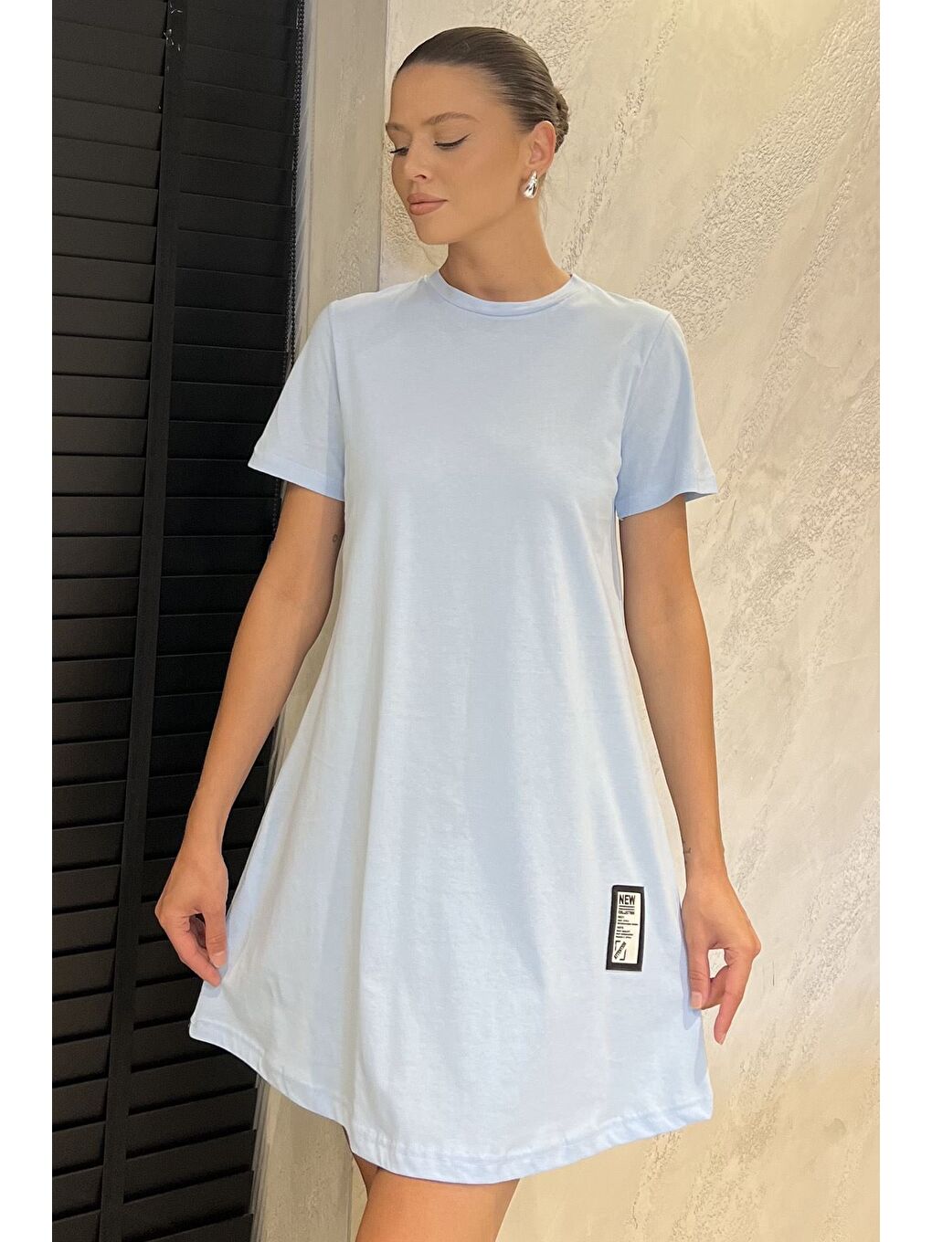 Mavi Kadın Bisiklet Yaka Arma Detaylı T-shirt Elbise-1