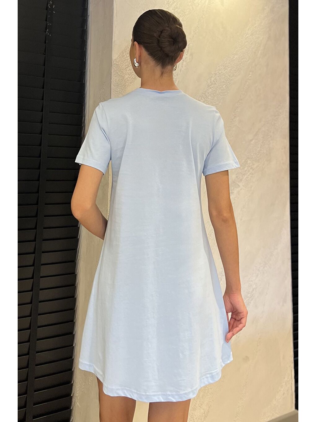 Mavi Kadın Bisiklet Yaka Arma Detaylı T-shirt Elbise-2