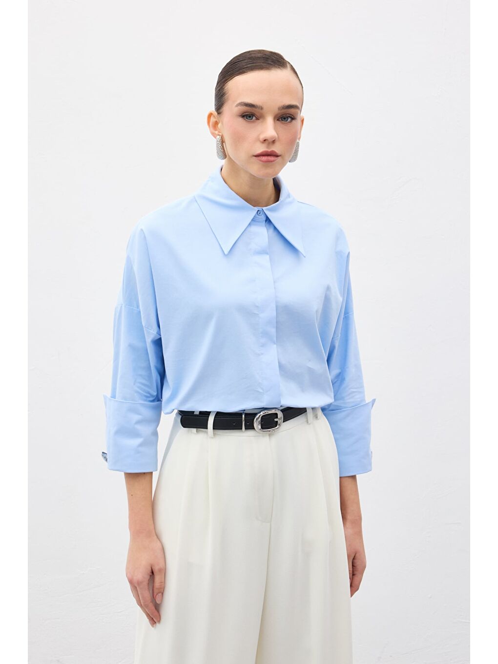 Düğme Detaylı Gömlek - Mavi-4