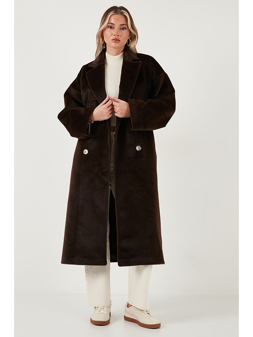 Kahverengi Oversize Kruvaze Yaka Yumuşak Dokulu Uzun Trençkot 6839610-4