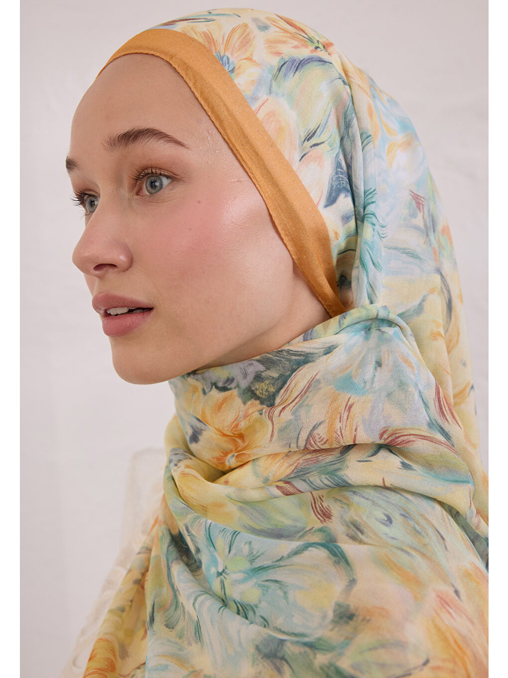 Sarı Pure Flora Desen Rami Şal Işığı-3