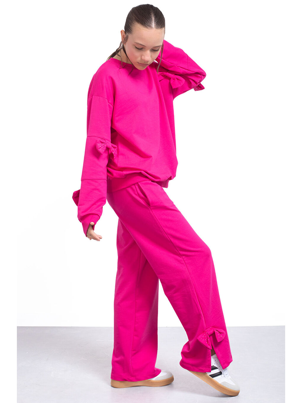 Fuşya Yırtmaçlı Paça Fiyonk Detaylı Kız Çocuk 2li Eşofman Takımı 21212-4