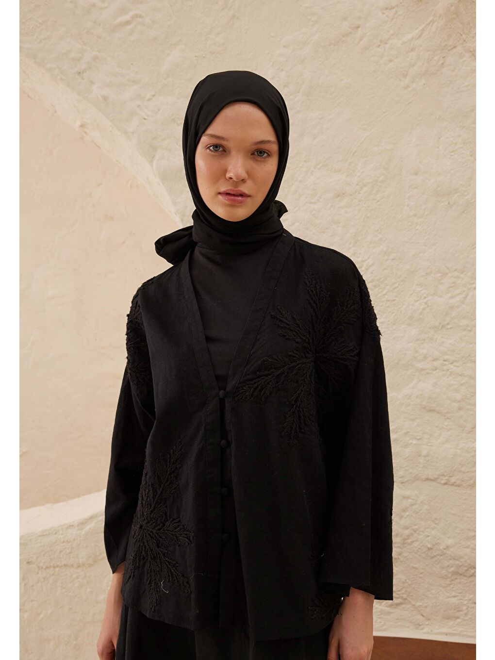 Rami Viskon Şal Siyah