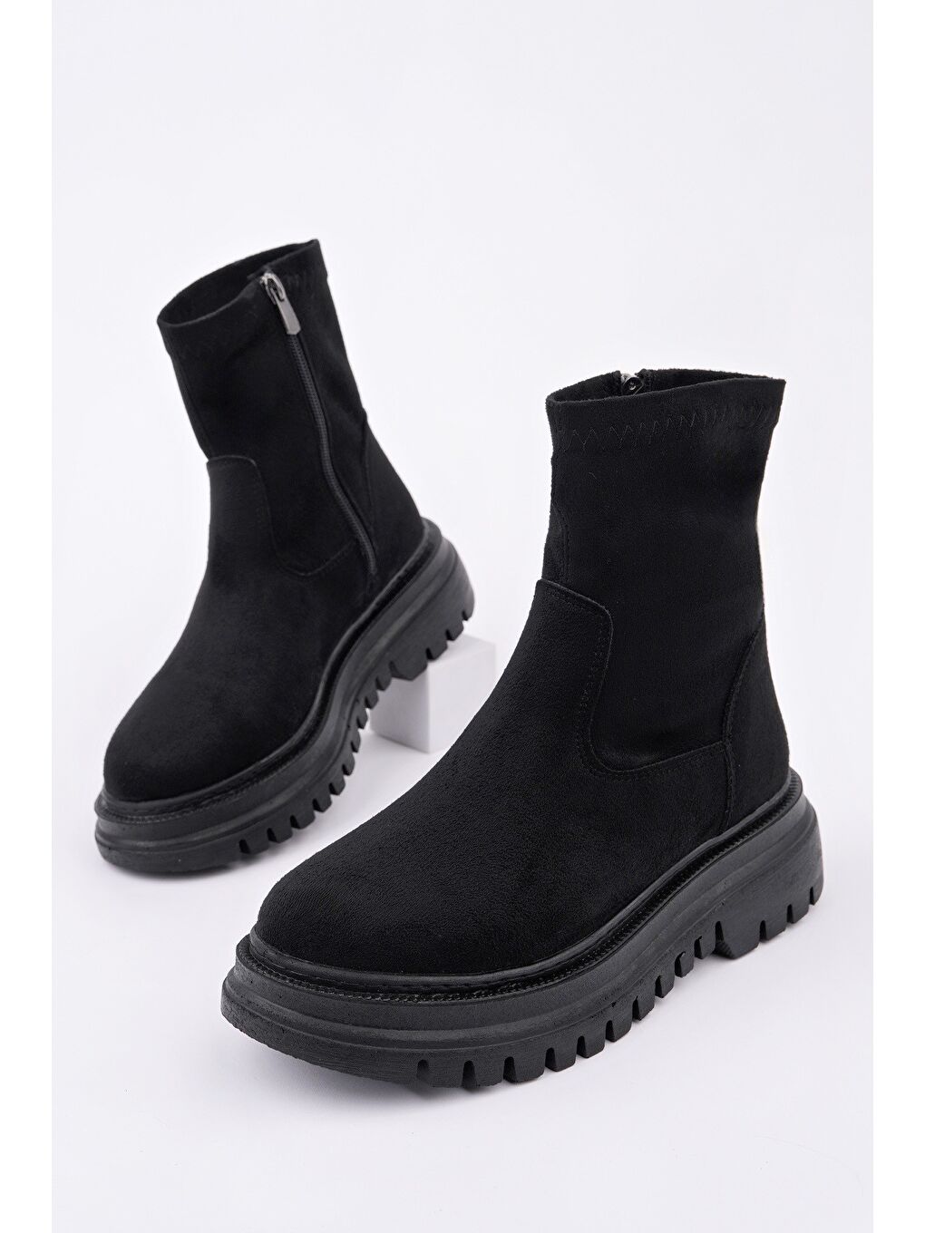 Siyah SUEVA Süet Kalın Taban Fermuarlı Kadın Bot-2