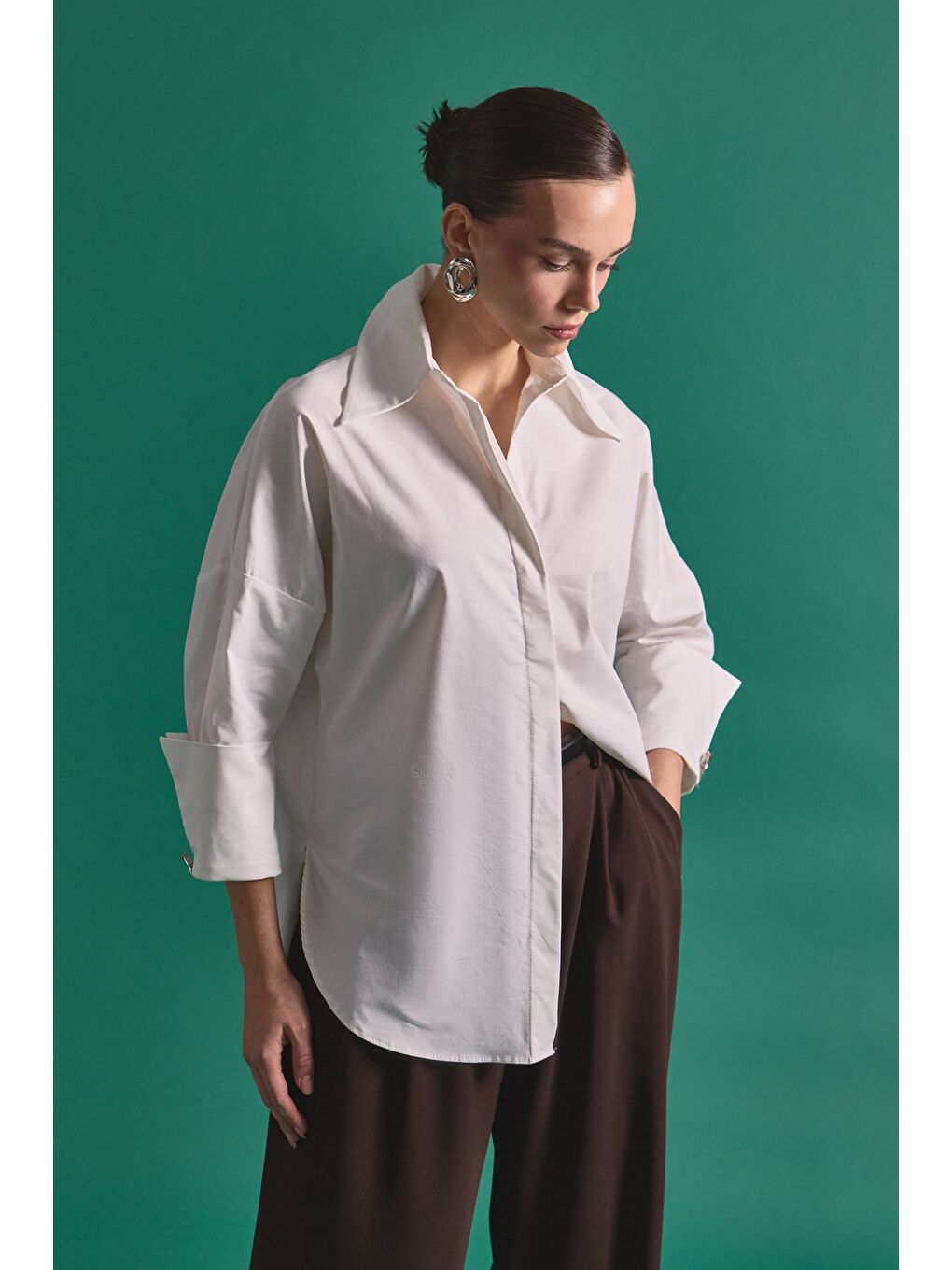 Düğme Detaylı Gömlek - Ekru-2