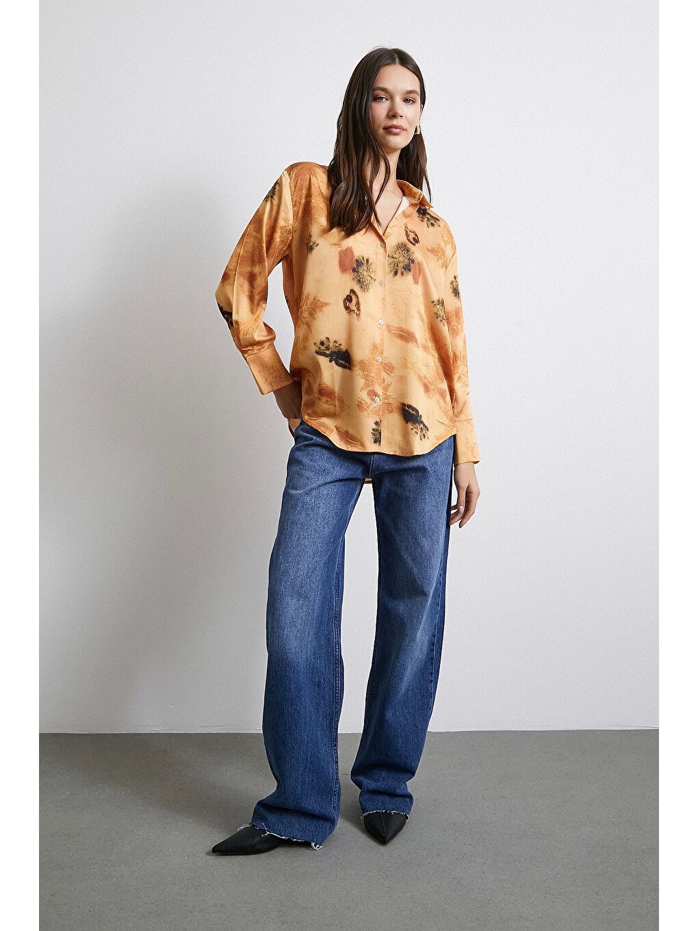 Pembe V Yaka Desenli Gömlek Somon-3