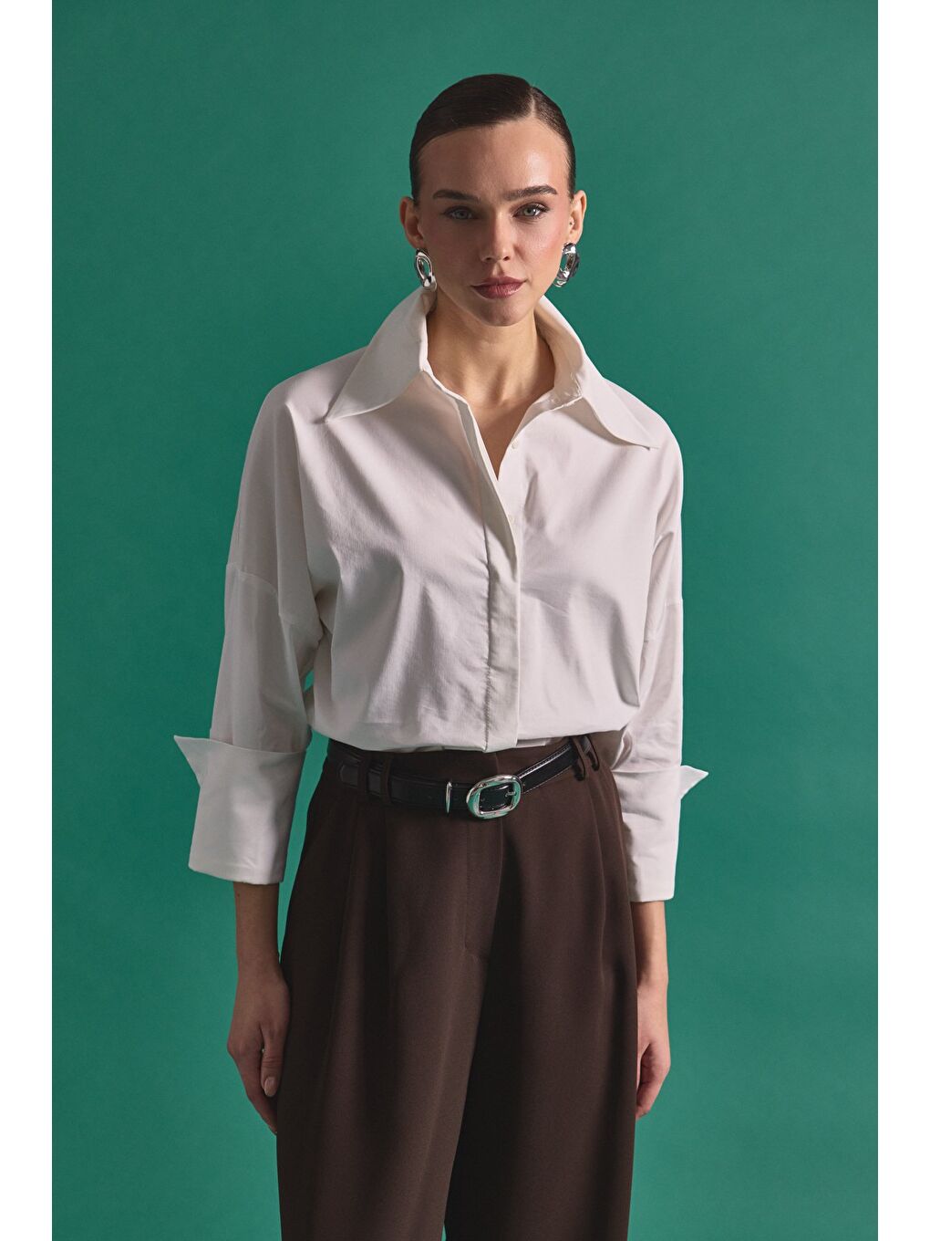 Düğme Detaylı Gömlek - Ekru-4