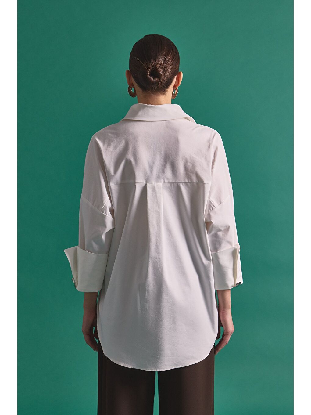 Düğme Detaylı Gömlek - Ekru-7