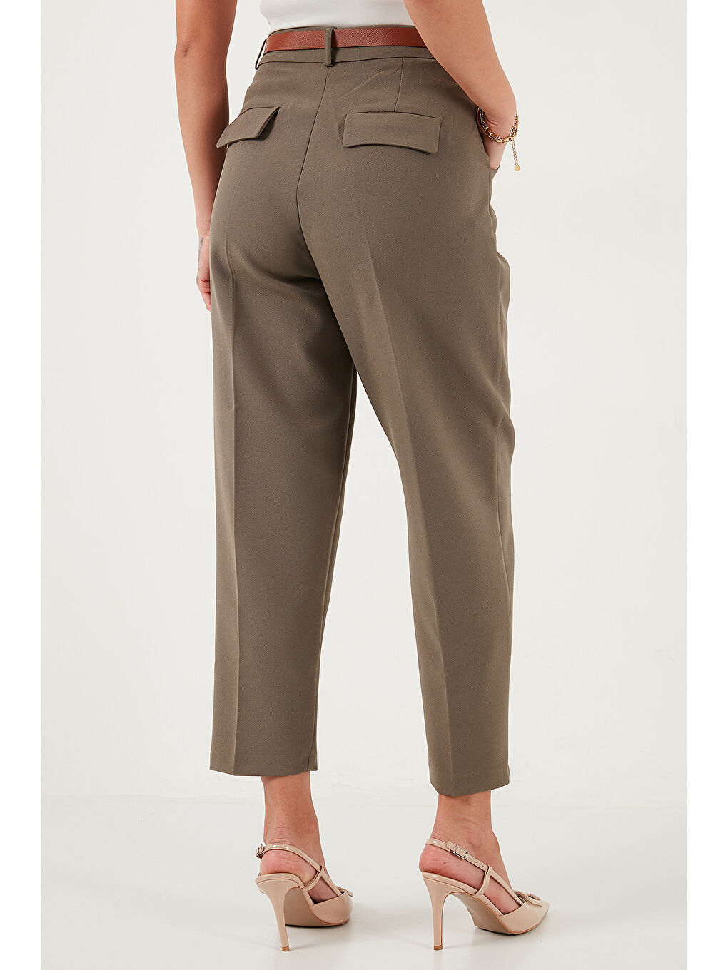 Haki Regular Fit Yüksek Bel Düz Paça Kemerli Pantolon 68350938-6