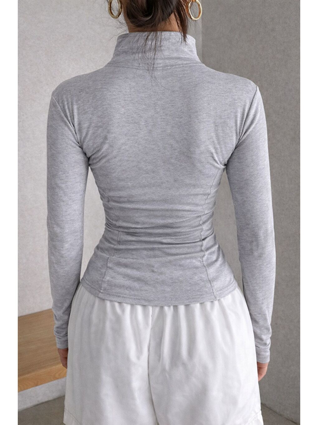 Gri Kadın Bej İki İplik Fermuarlı Dar Kesim Mevsimlik Hırka – Dik Yaka Fit Basic Ceket-4