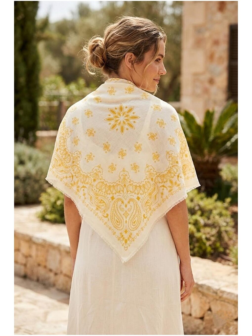 Kadın Sarı Etnik Desenli Bohem Üçgen Şal Bandana 110x110 cm SAL1400-5