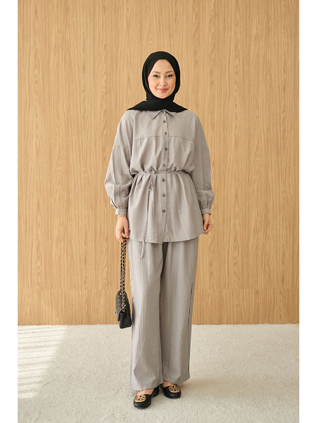 Kadın Kırışık Desen Bel Bağlamalı Gömlek Yaka Takım Gri-3