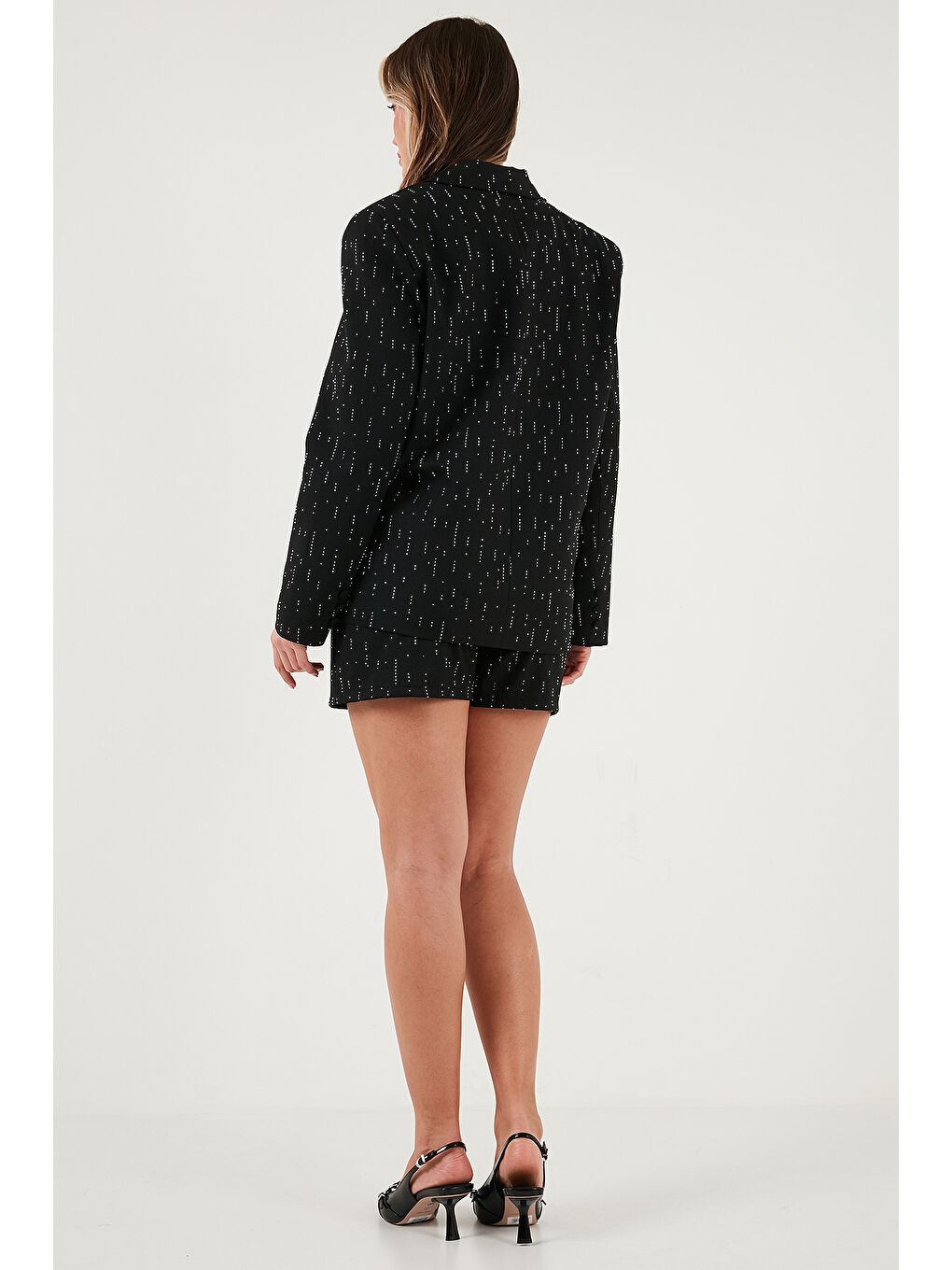 Siyah Taşlı Regular Fit Broş Detaylı Ceket-Şort Etek Takım 6839618-6