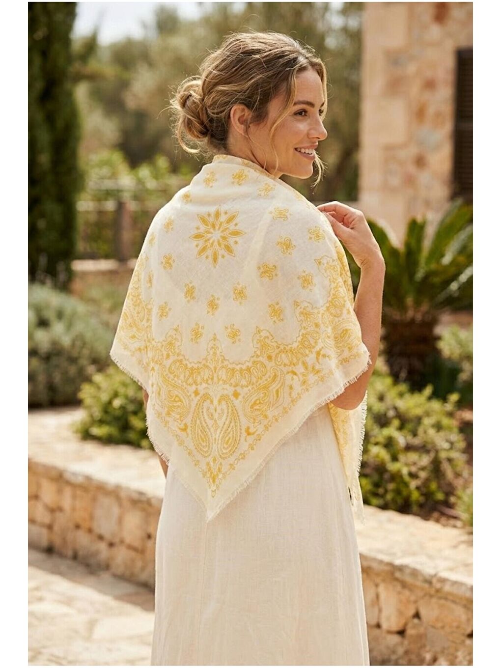 Kadın Sarı Etnik Desenli Bohem Üçgen Şal Bandana 110x110 cm SAL1400-6