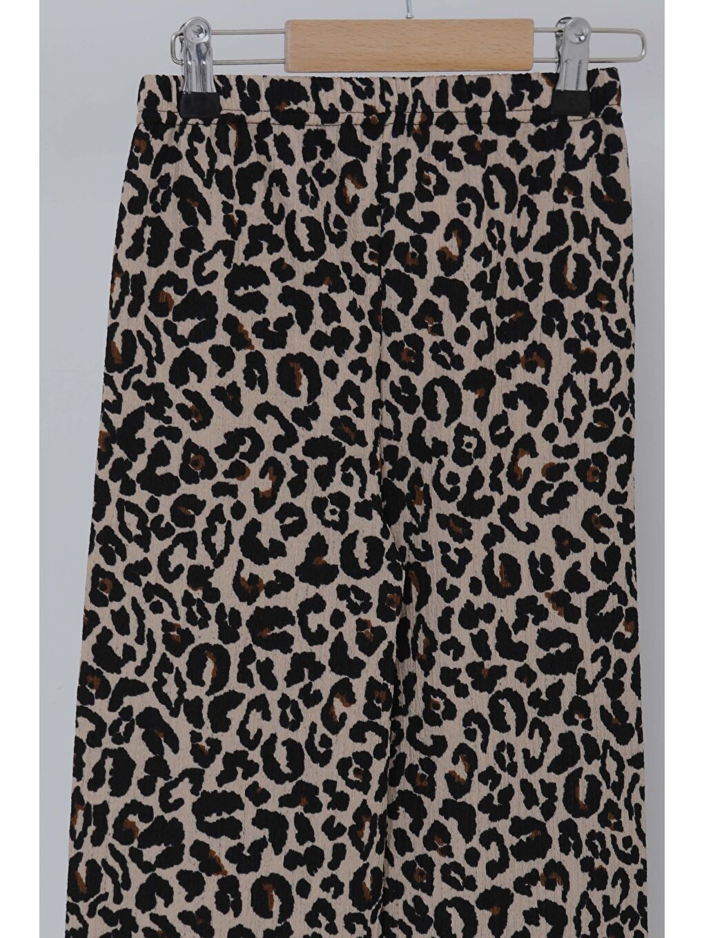 Kız Çocuk Bej Leopar Desenli Pijama Altı - 27052-1